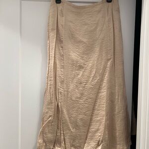 Elegant Cream Women's Skirt